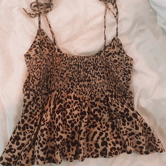 mauve cheetah print crop top!! price negotiable! - Picture 3 of 3